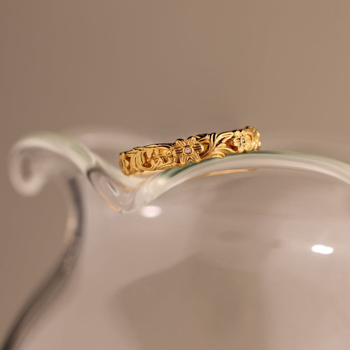 Vintage Flower Petal Band