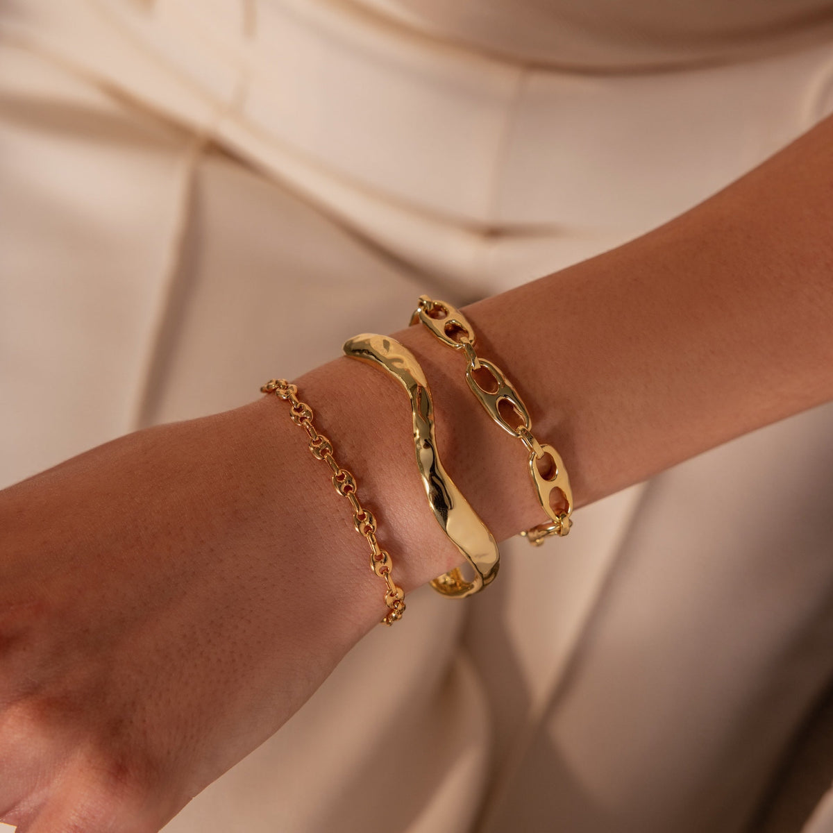 Organic wavy cuff bracelet
