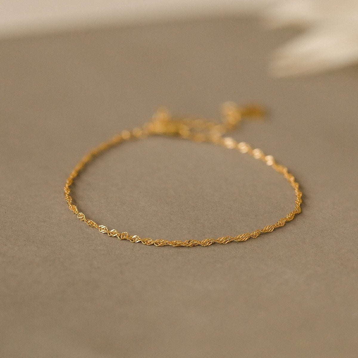 Singapore twist bracelet