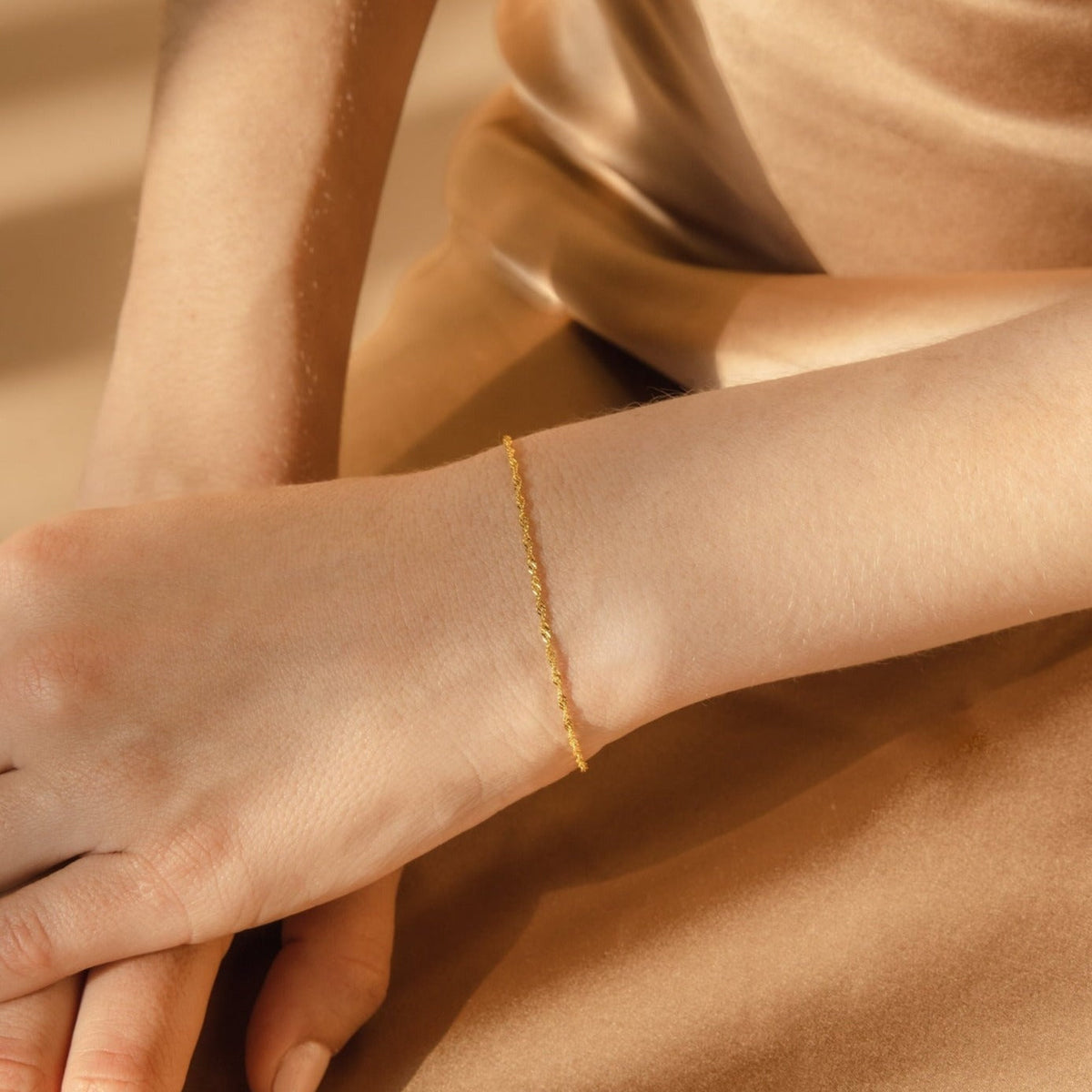 Singapore twist bracelet