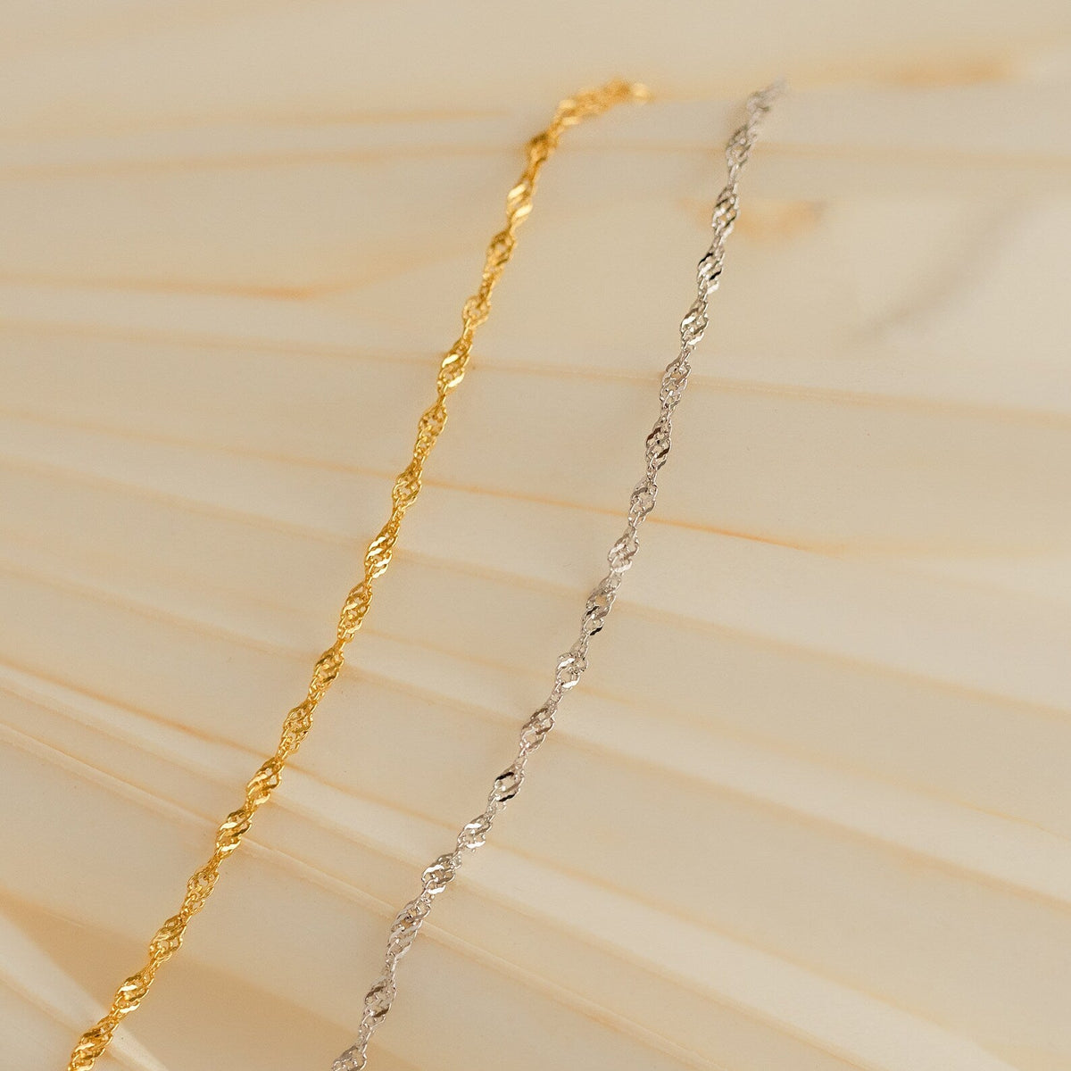 Singapore twist bracelet