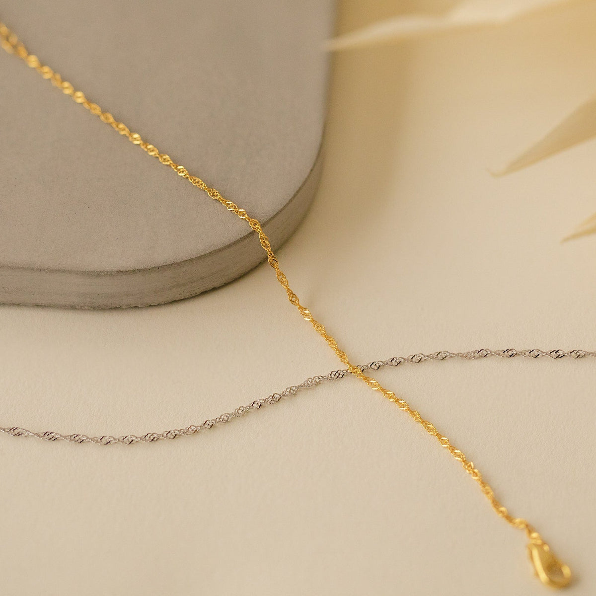 Singapore twist bracelet