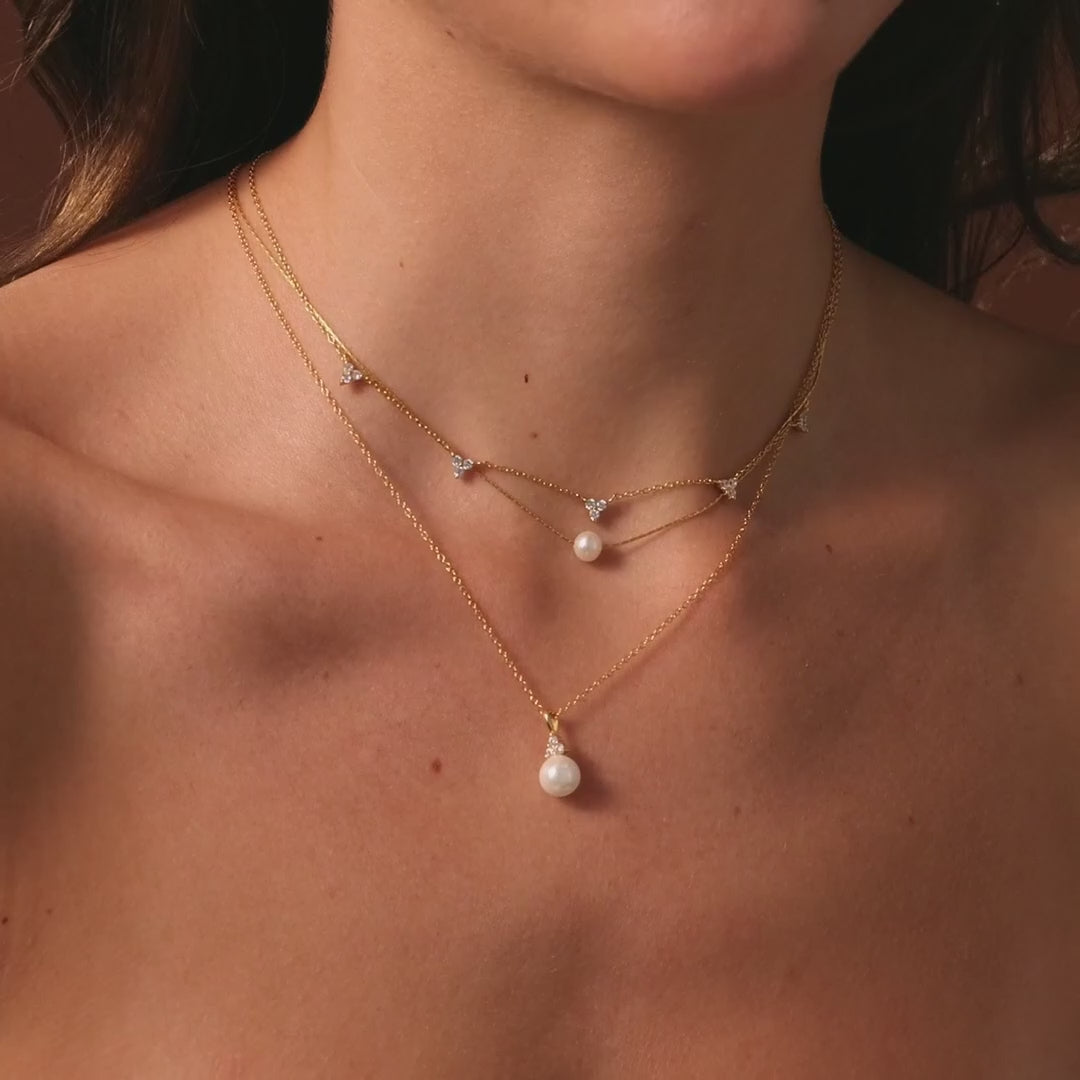 Pearl dot necklace