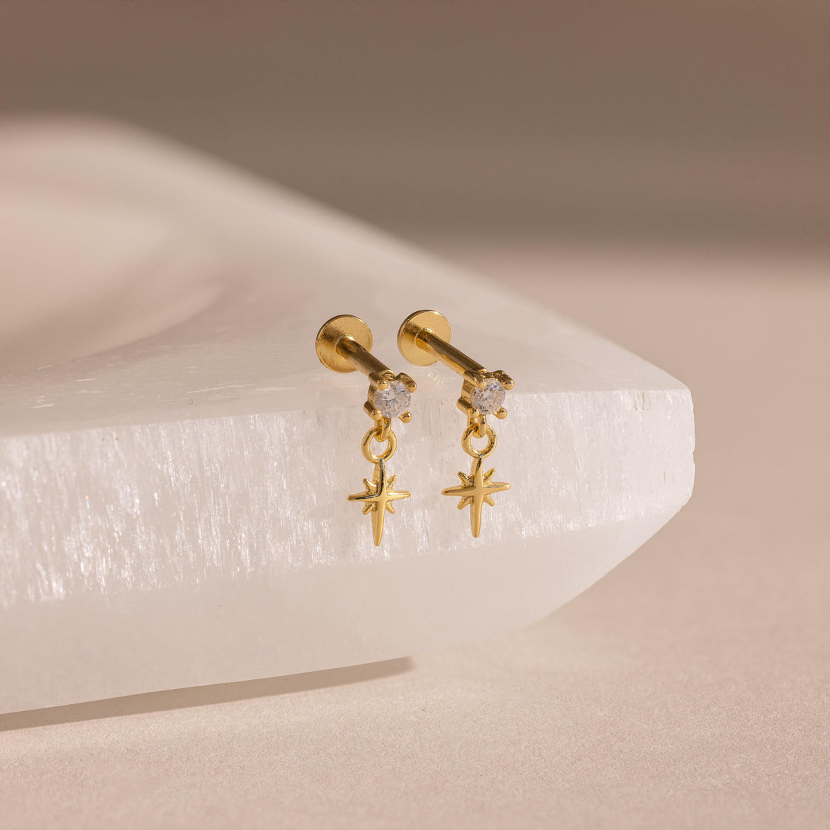 Diamond star flat back studs