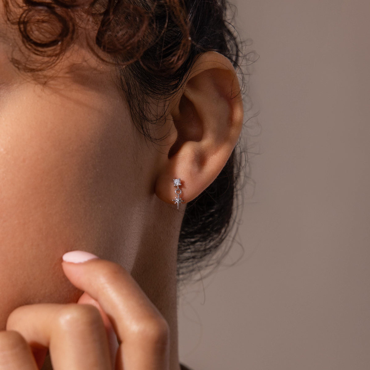 Diamond star flat back studs